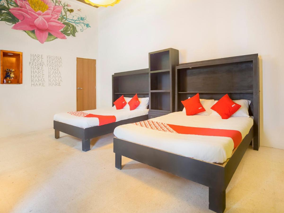 Oyo Hotel Hare Krishna Монтеррей Экстерьер фото